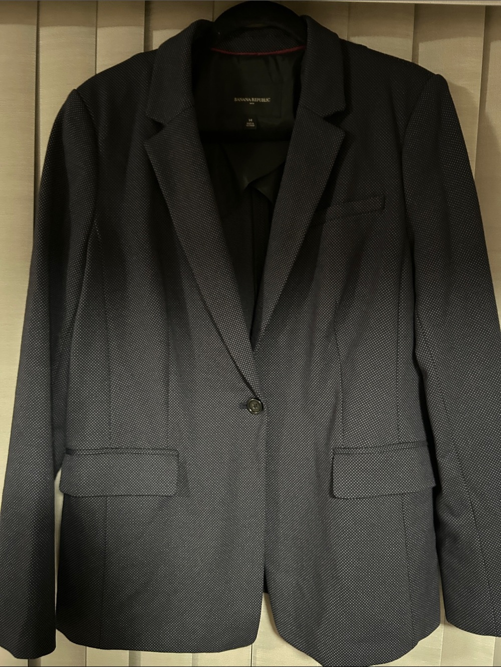 Banana Republic Navy Micro-Textured Single-Button Blazer